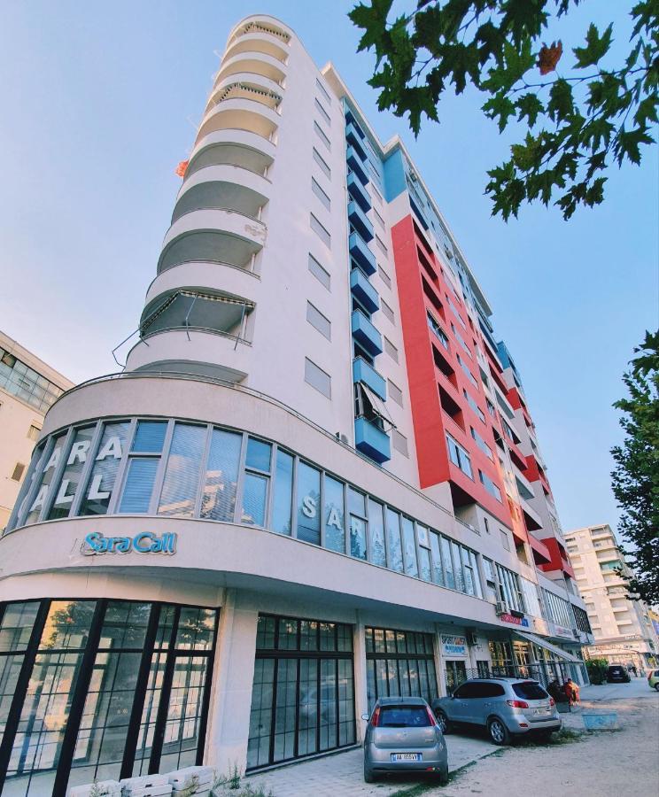 Holiday Inn Vlorë Exterior foto